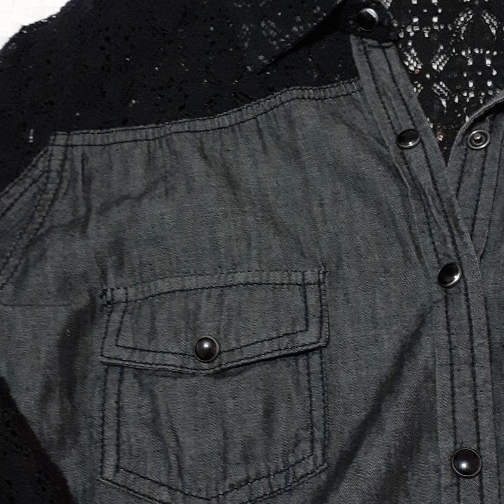 Maurice's Snap Button Up - Picture 3 of 6
